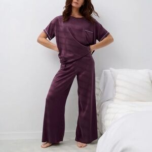 LUNYA BNWT Washable Silk Tee Pant Set in Vintage Merlot/Frosted Lagoon Size S